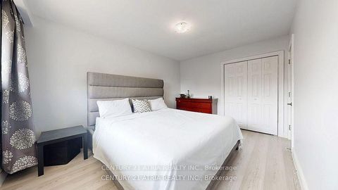 Photo 13 at 82 Clementine Square, Woburn, Toronto