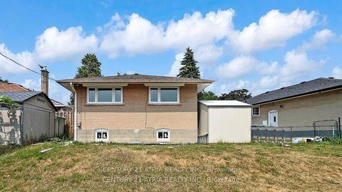 Photo 26 at 82 Clementine Square, Woburn, Toronto