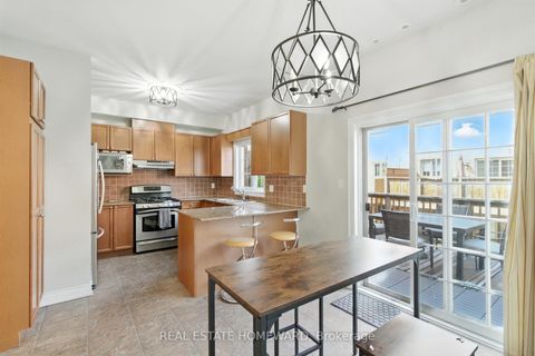 Photo 7 at 4 Isaac Devins Avenue, East Woodbridge, Vaughan