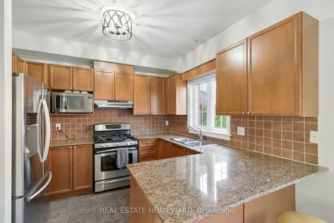 Photo 8 at 4 Isaac Devins Avenue, East Woodbridge, Vaughan