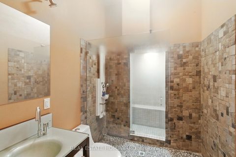 Photo 25 at 4 Isaac Devins Avenue, East Woodbridge, Vaughan