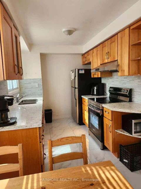 Photo 3 at 6 Thunder Grove, Agincourt North, Toronto