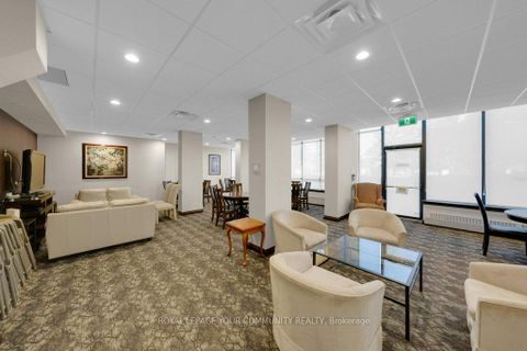 Photo 39 at 1407 - 33 Weldrick Road E, Observatory, Richmond Hill