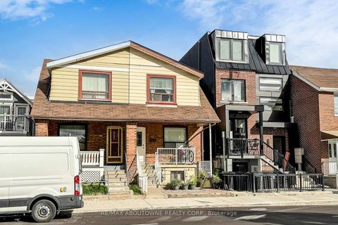 Photo 2 at 515 Ossington Avenue, Little Italy, Toronto