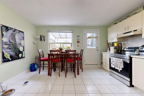 Photo 21 at 515 Ossington Avenue, Little Italy, Toronto