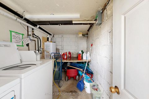 Photo 45 at 515 Ossington Avenue, Little Italy, Toronto