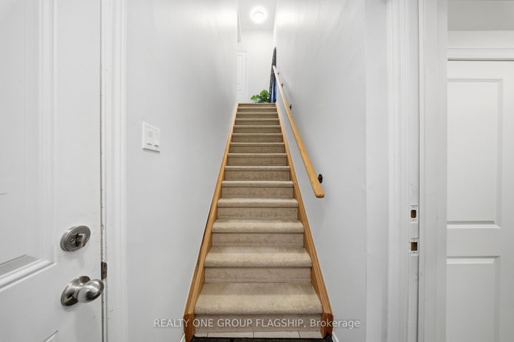Photo 14 at 2613 Garrison Crossing, Duffin Heights, Pickering