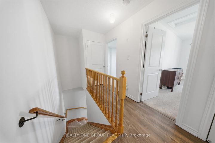 Photo 35 at 2613 Garrison Crossing, Duffin Heights, Pickering