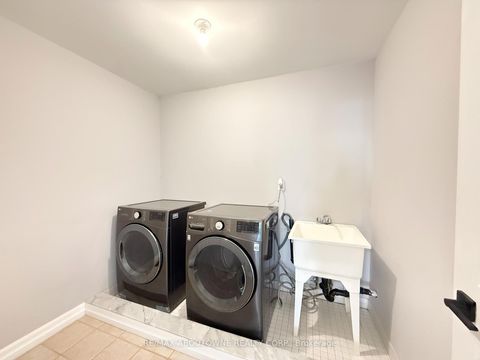 Photo 30 at 44 Craddock Street, Maple, Vaughan