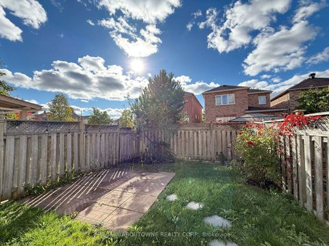 Photo 36 at 44 Craddock Street, Maple, Vaughan