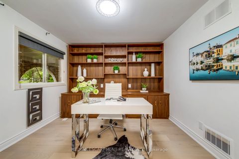 Photo 21 at 170 Cavendish Court, MO Morrison, Oakville