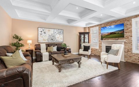 Photo 7 at 20 Nocturne Avenue, Kleinburg, Vaughan