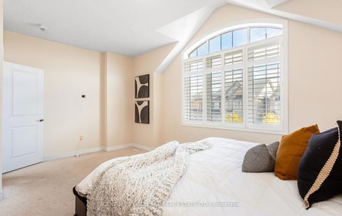 Photo 20 at 20 Nocturne Avenue, Kleinburg, Vaughan