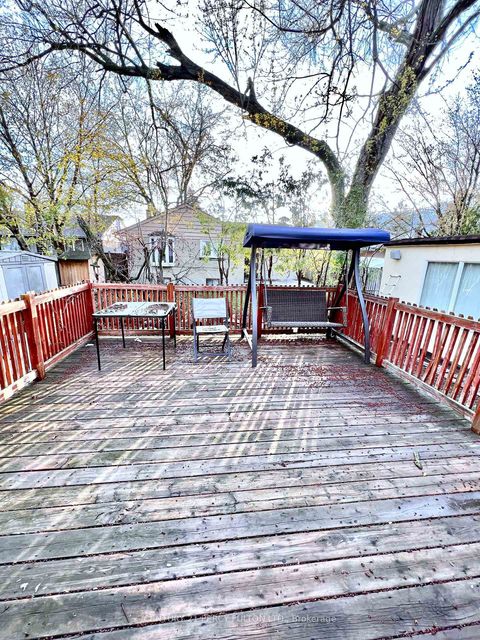 Photo 22 at 272 Conestoga Avenue, Harding, Richmond Hill Photo 22 at 272 Conestoga Avenue, Harding, Richmond Hill