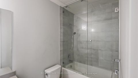Photo 10 at 2712 - 330 Richmond Street W, Waterfront Communities C1, Toronto