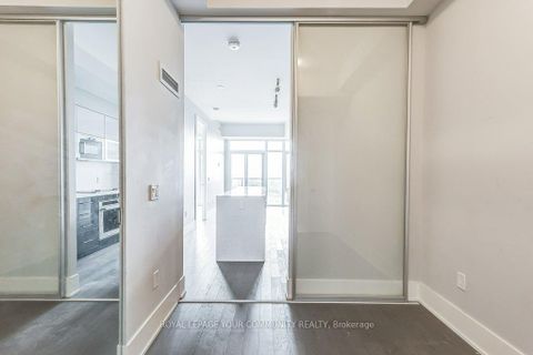 Photo 13 at 2712 - 330 Richmond Street W, Waterfront Communities C1, Toronto