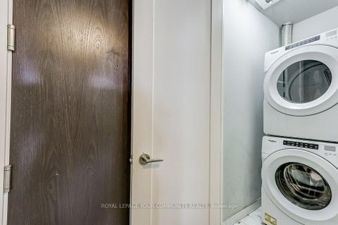 Photo 16 at 2712 - 330 Richmond Street W, Waterfront Communities C1, Toronto