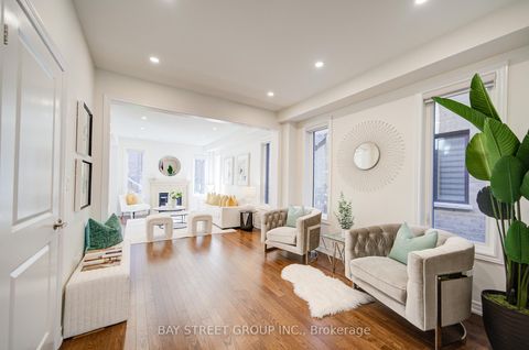 Photo 11 at 87 McCague Avenue, Rural Richmond Hill, Richmond Hill