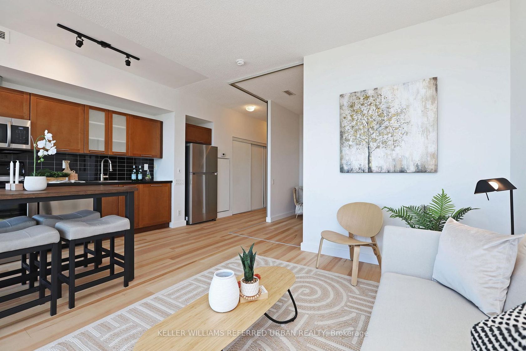 1801 - 33 Mill Street, Waterfront Communities C8, Toronto photo number 2 1801 - 33 Mill Street, Waterfront Communities C8, Toronto photo number 2