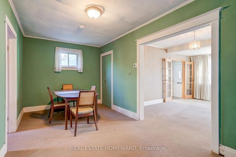 Photo 7 at 132 Hollis Avenue, Cliffside, Toronto