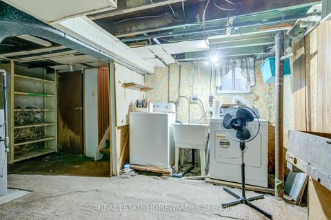 Photo 23 at 132 Hollis Avenue, Cliffside, Toronto
