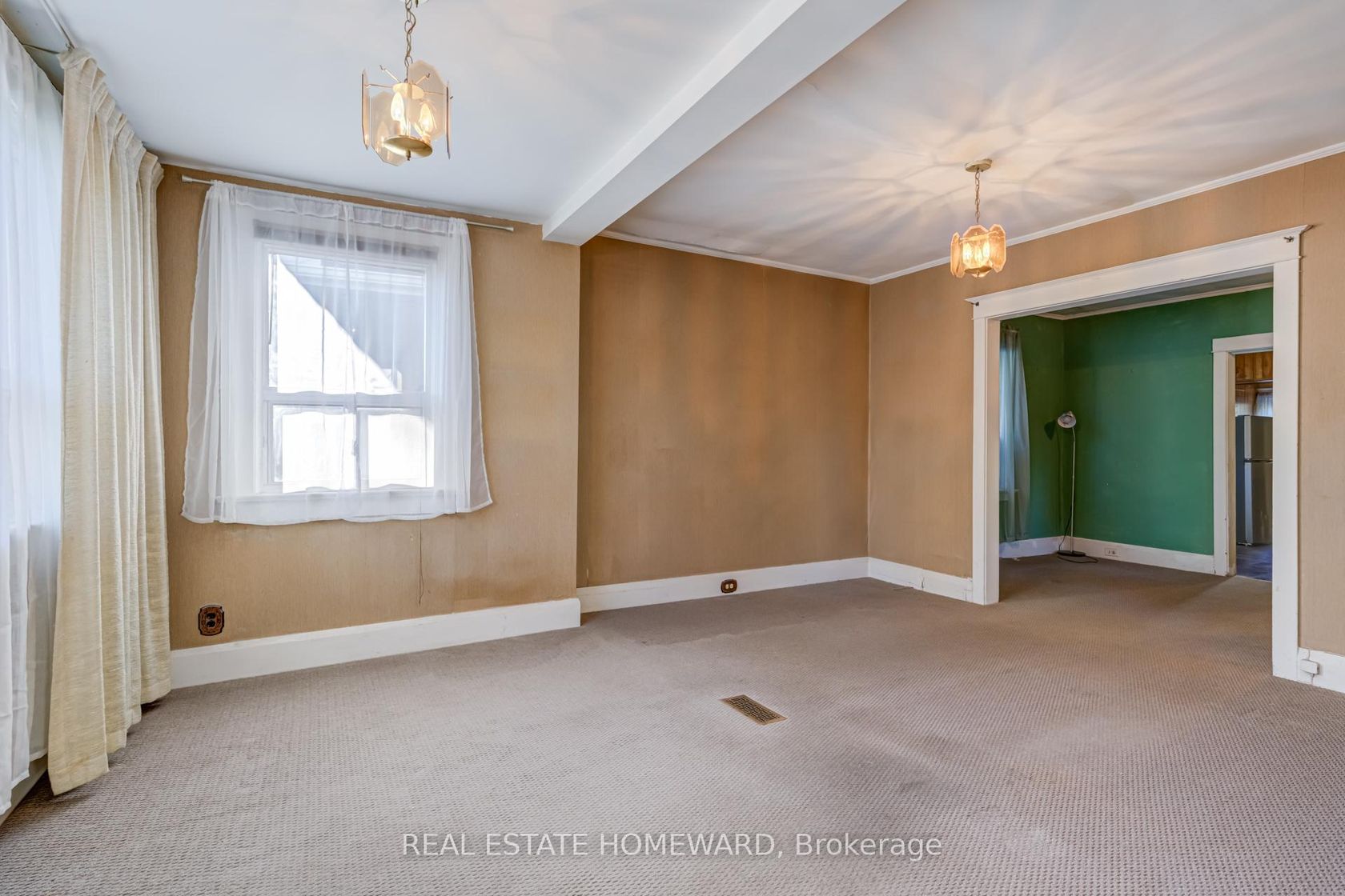 Photo 6 at 132 Hollis Avenue, Cliffside, Toronto Photo 6 at 132 Hollis Avenue, Cliffside, Toronto