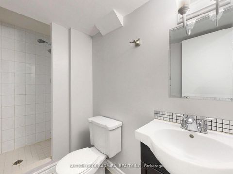 Photo 35 at 280 Bernard Avenue, Devonsleigh, Richmond Hill