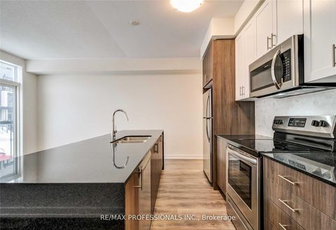 Photo 5 at 4 - 31 Florence Street, Little Portugal, Toronto