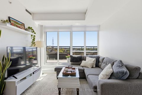 Photo 7 at 606 - 25 Malcolm Road, Leaside, Toronto