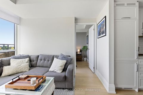 Photo 8 at 606 - 25 Malcolm Road, Leaside, Toronto