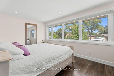 Photo 12 at 10 Majestic Court, Glen Park, Toronto