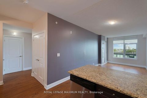 Photo 15 at 312 - 12 Woodstream Boulevard, Vaughan Grove, Vaughan