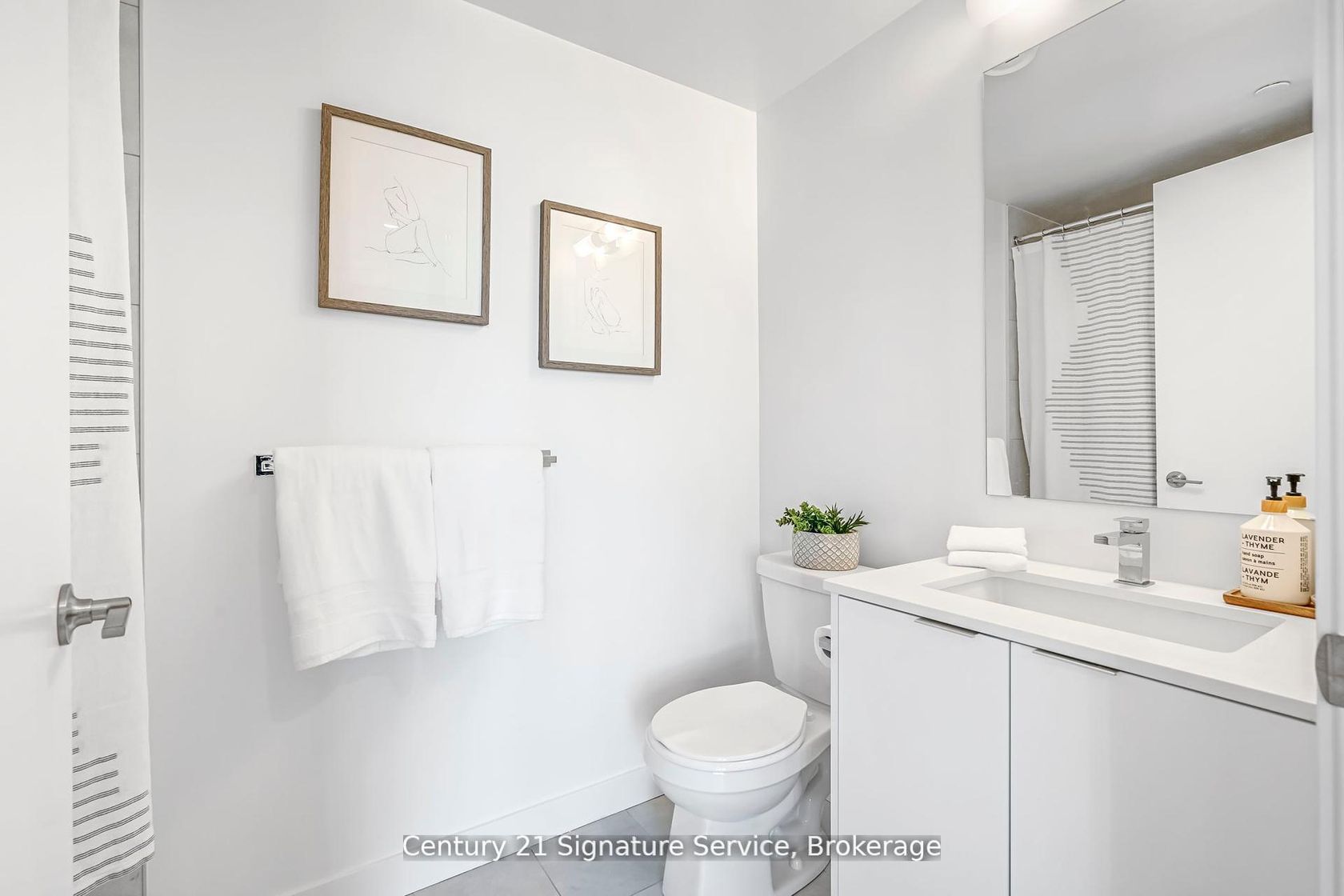 Photo 12 at 803 - 8 Tippett Road, Clanton Park, Toronto Photo 12 at 803 - 8 Tippett Road, Clanton Park, Toronto