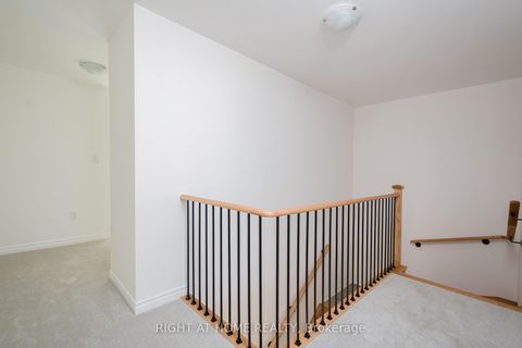 Photo 15 at 19 Ravenscraig Place, Cookstown, Innisfil