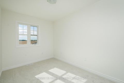Photo 24 at 19 Ravenscraig Place, Cookstown, Innisfil