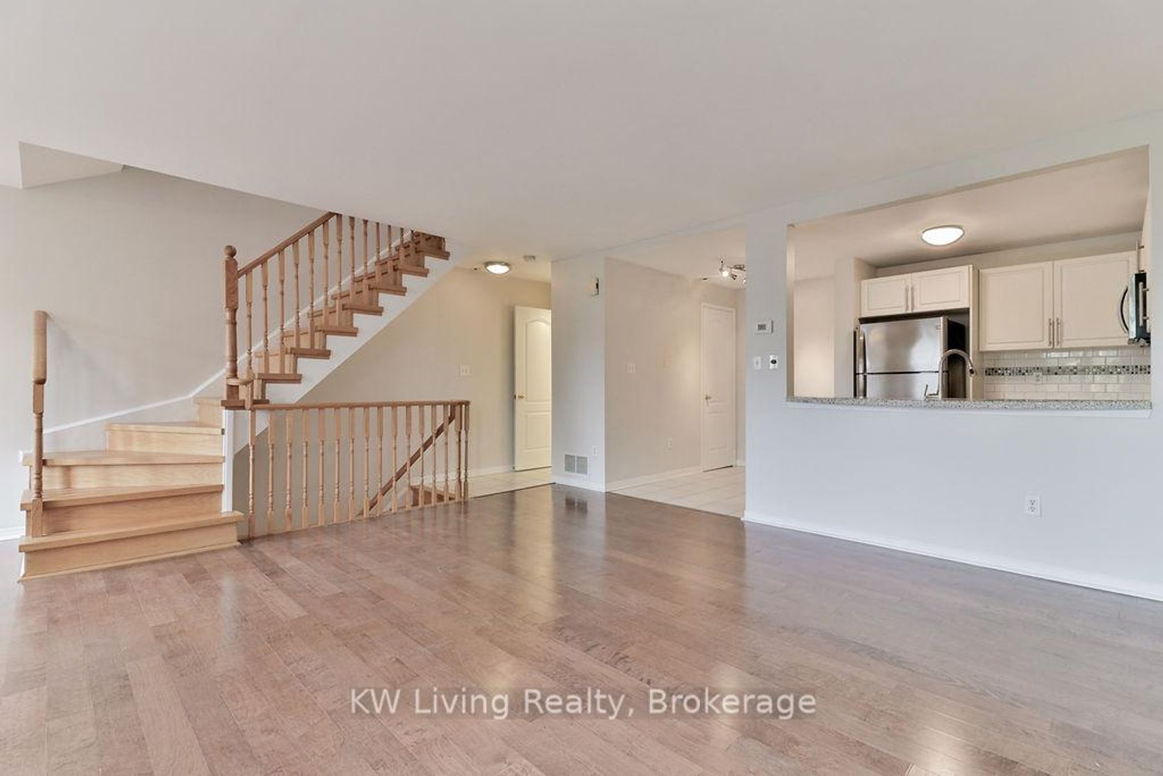Photo 10 at A12 - 108 Finch Avenue W, Newtonbrook West, Toronto Photo 10 at A12 - 108 Finch Avenue W, Newtonbrook West, Toronto
