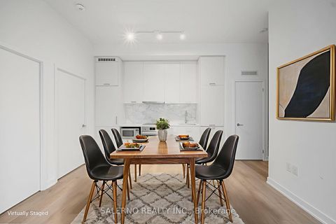 Photo 7 at 105 - 10 Honeycrisp Crescent, Vaughan Corporate Centre, Vaughan