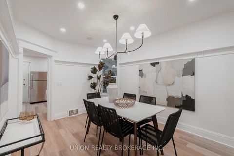Photo 11 at 262 Silver Birch Avenue, The Beaches, Toronto