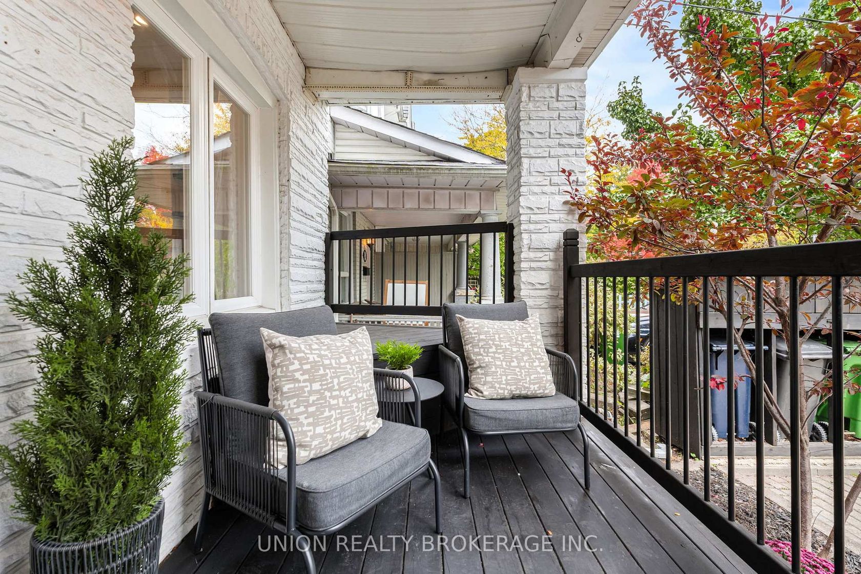 Photo 1 at 262 Silver Birch Avenue, The Beaches, Toronto Photo 1 at 262 Silver Birch Avenue, The Beaches, Toronto