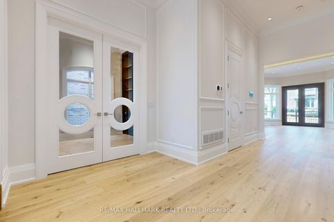 Photo 14 at 150 Olde Bayview Avenue, Oak Ridges Lake Wilcox, Richmond Hill