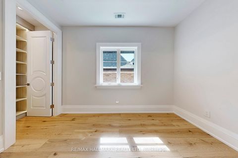 Photo 34 at 150 Olde Bayview Avenue, Oak Ridges Lake Wilcox, Richmond Hill