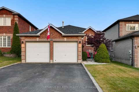 Photo 2 at 55 HOLLY MEADOW Road, Holly, Barrie