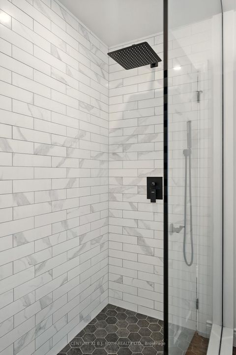 Photo 22 at 55 HOLLY MEADOW Road, Holly, Barrie