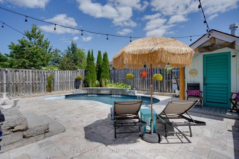 Photo 37 at 55 HOLLY MEADOW Road, Holly, Barrie