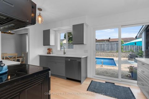 Photo 6 at 50 Belcourt Avenue, Grove East, Barrie Photo 6 at 50 Belcourt Avenue, Grove East, Barrie