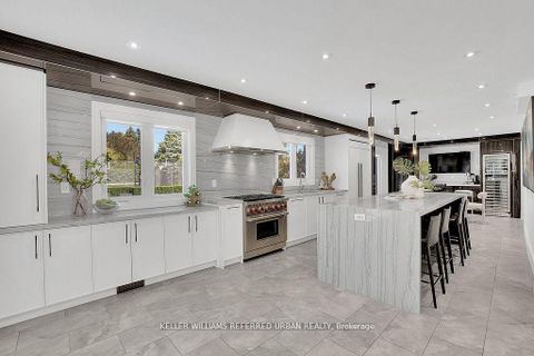 Photo 8 at 68 Findlay Avenue, King City, King