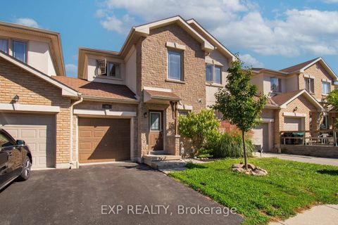 Photo 1 at 64 - 175 Stanley Street, East Bayfield, Barrie