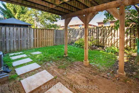 Photo 3 at 64 - 175 Stanley Street, East Bayfield, Barrie