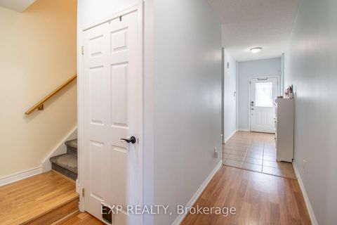 Photo 8 at 64 - 175 Stanley Street, East Bayfield, Barrie