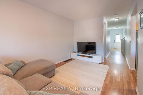 Photo 10 at 64 - 175 Stanley Street, East Bayfield, Barrie